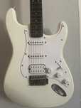 gitara elektryczna fender squier stratocaster