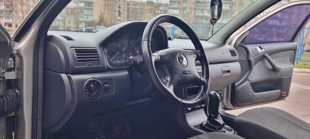 Продам Skoda Octavia Tur 1.6 MPI 2008р!!!