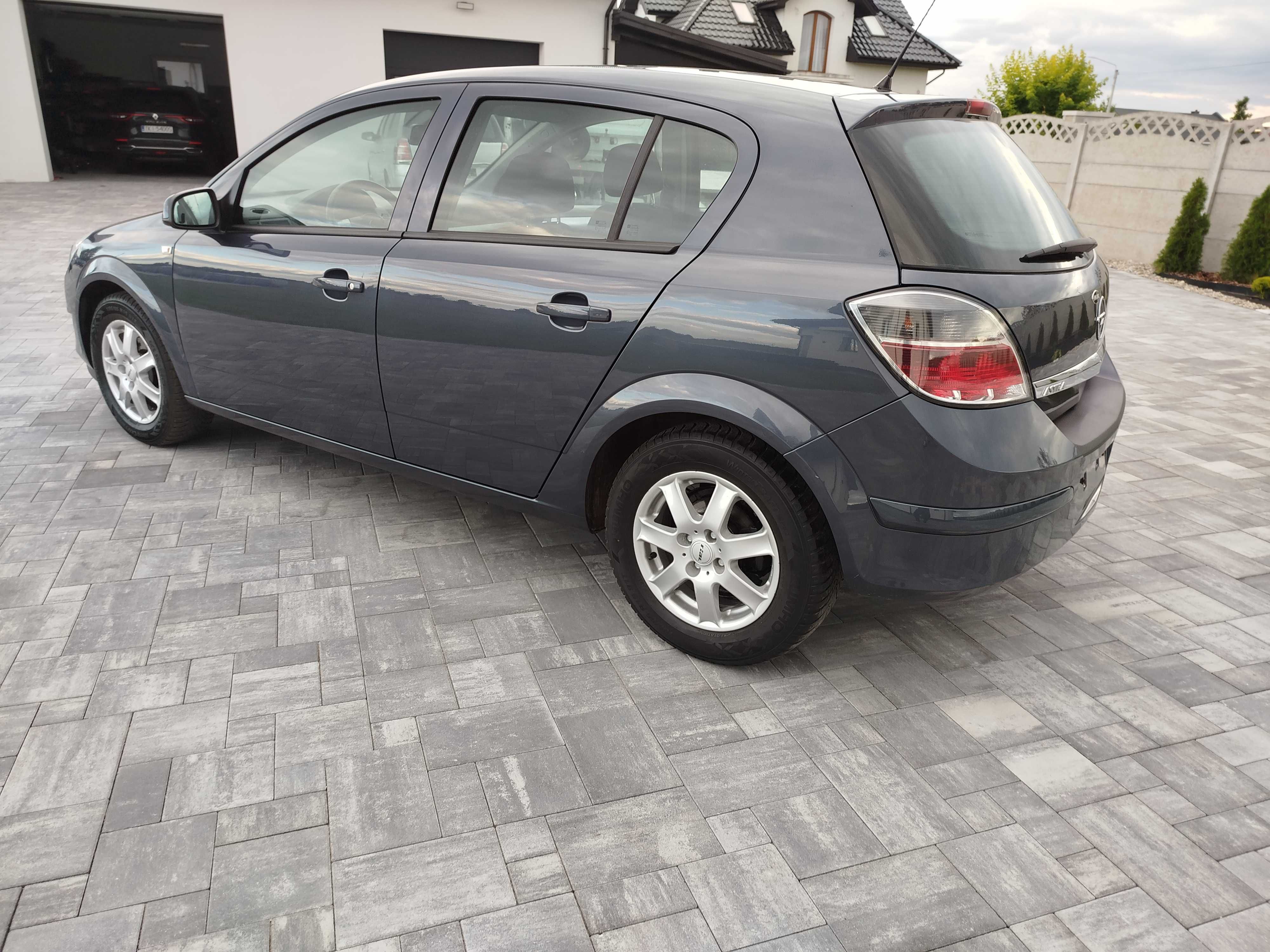 Opel astra 1,4 b klimatyzacja w oryginale z Niemiec super stan