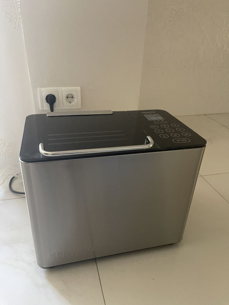 Хлібопічка Kenwood