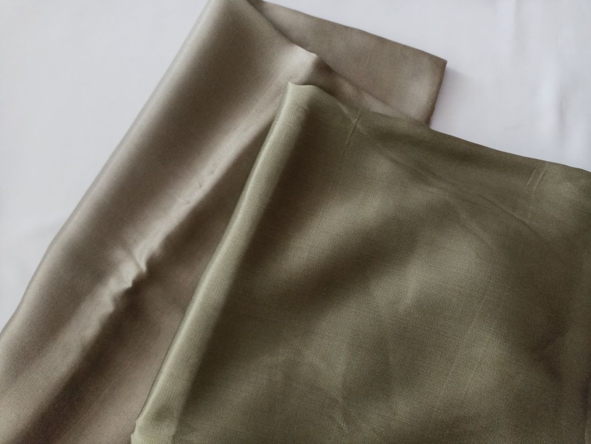 Продам натуральную ткань для пошива подкладки оливкового цвета