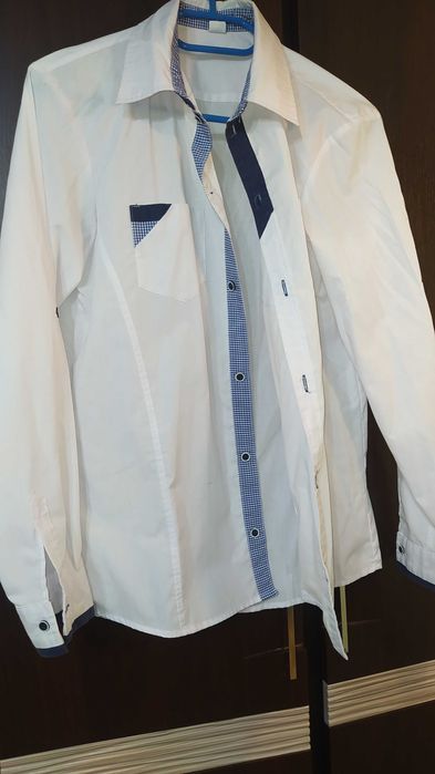 Odzież używana większa ilość ok 1000 kg, cena do uzgodnienia.