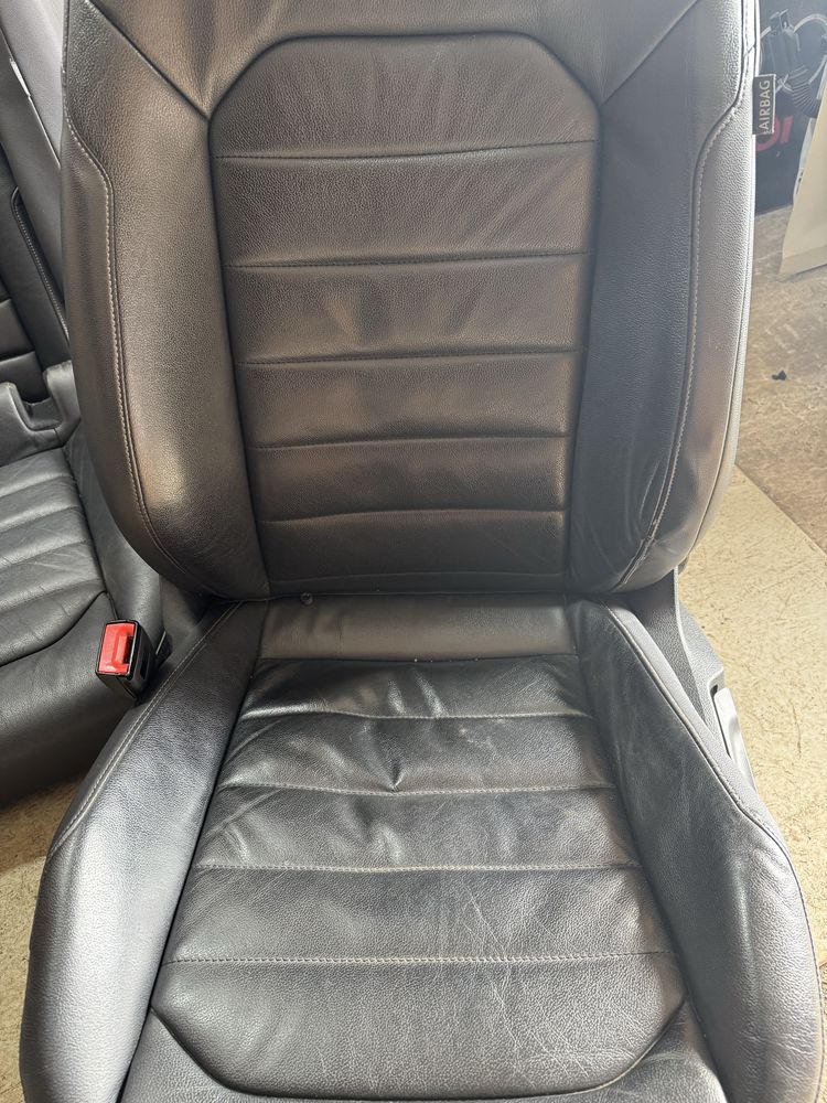 Салон  E Golf   , сидіння Гольф 7 E Golf