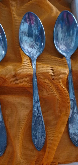 Komplet posrebrzanych łyżeczek, antyk