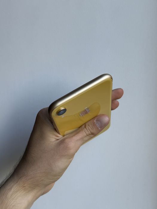 iPhone XR 64 Gb Yellow Neverlock АКБ 86% Отличное состояние