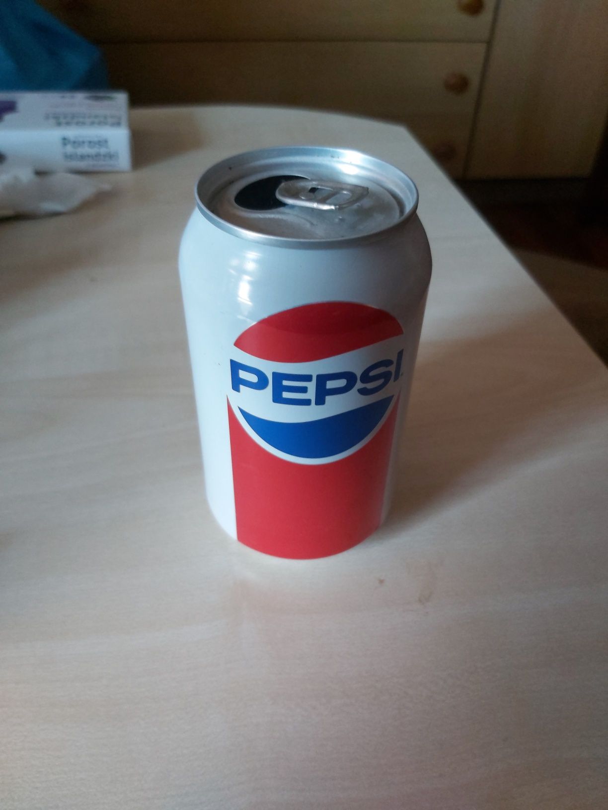 Puszka po Pepsi z limitowanej serii