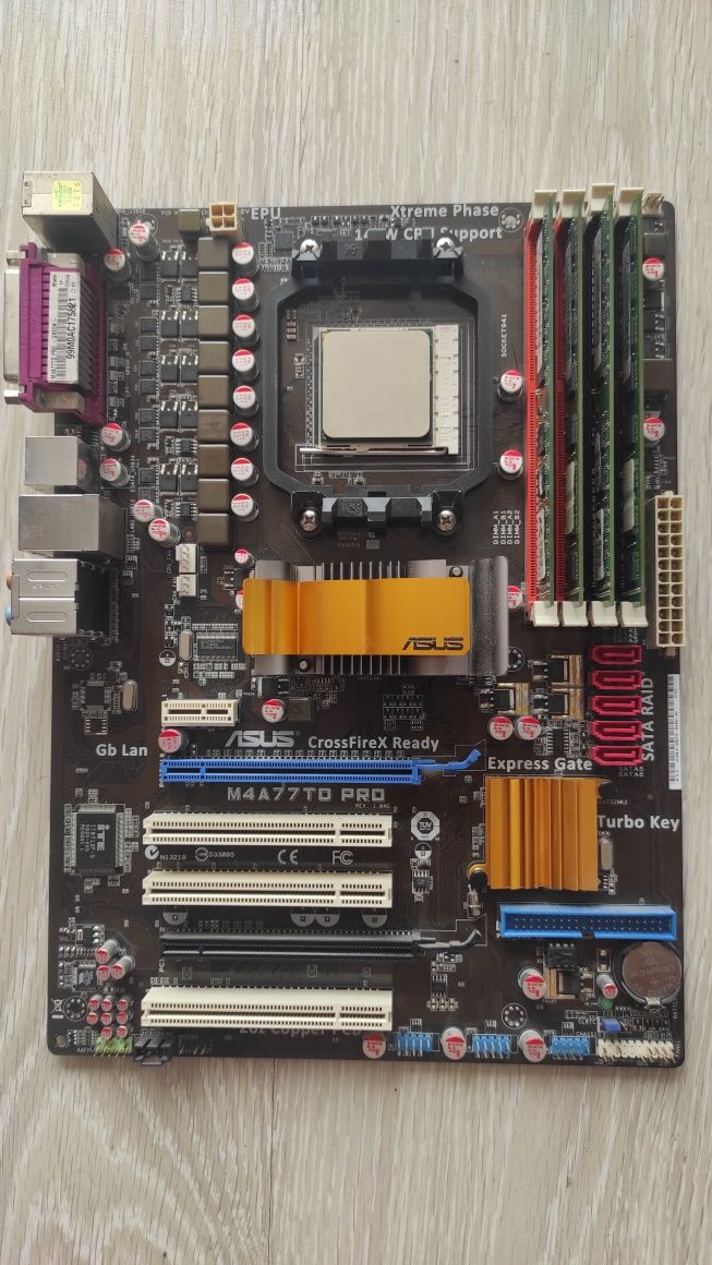 Материнка ASUS M4A77TDpro AM3 + AMD Phenom II X4 955 + 4Gb DDR