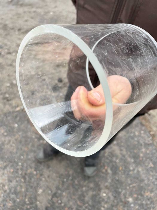 Трубки скляні (трубы из кварцевого и боросиликатного стекла)