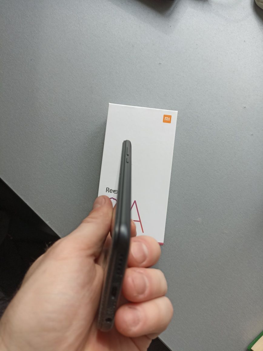 Как новый Redmi 8A 4/64
