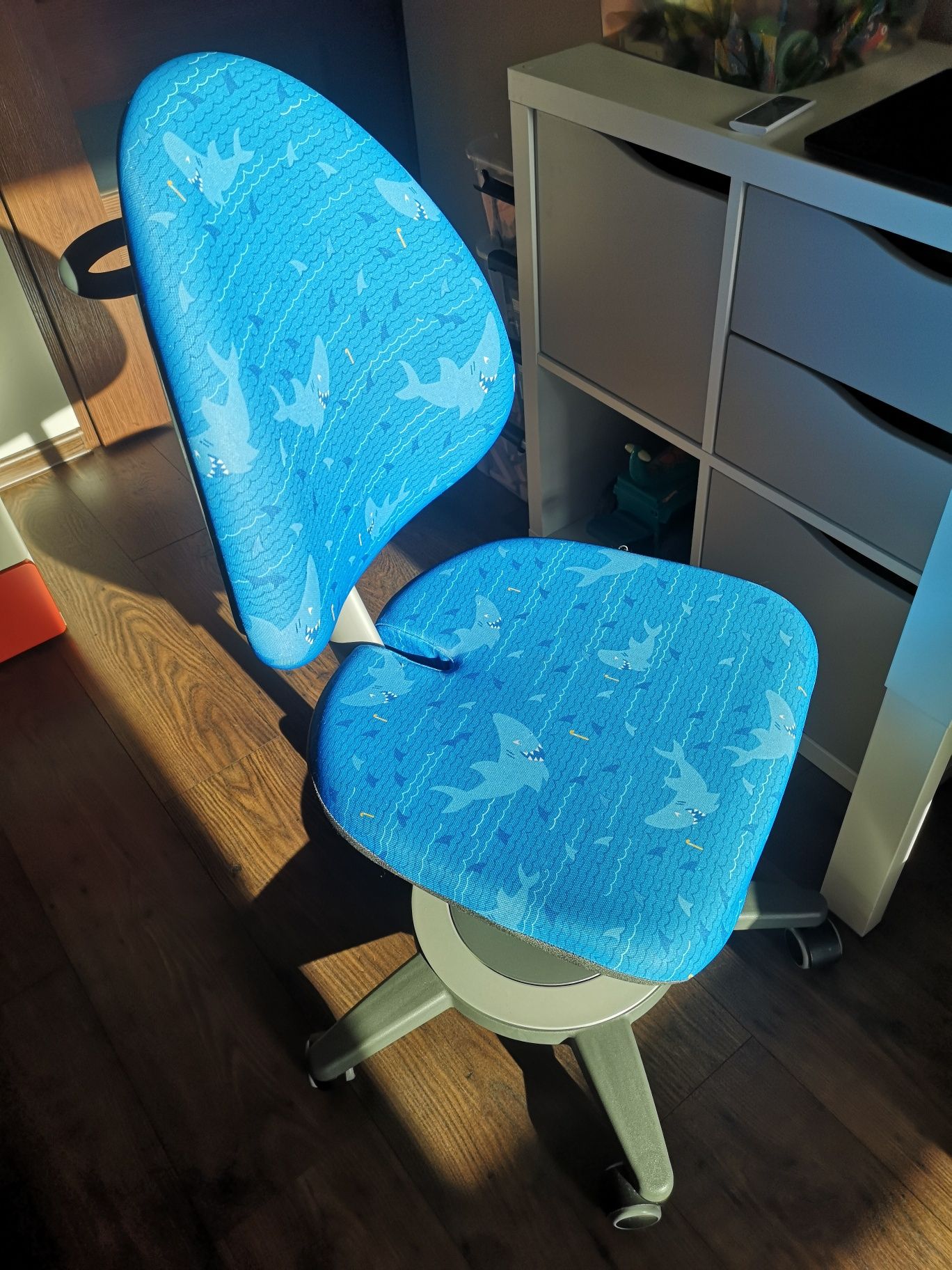 Krzesło dziecięce fotel moll do biurka