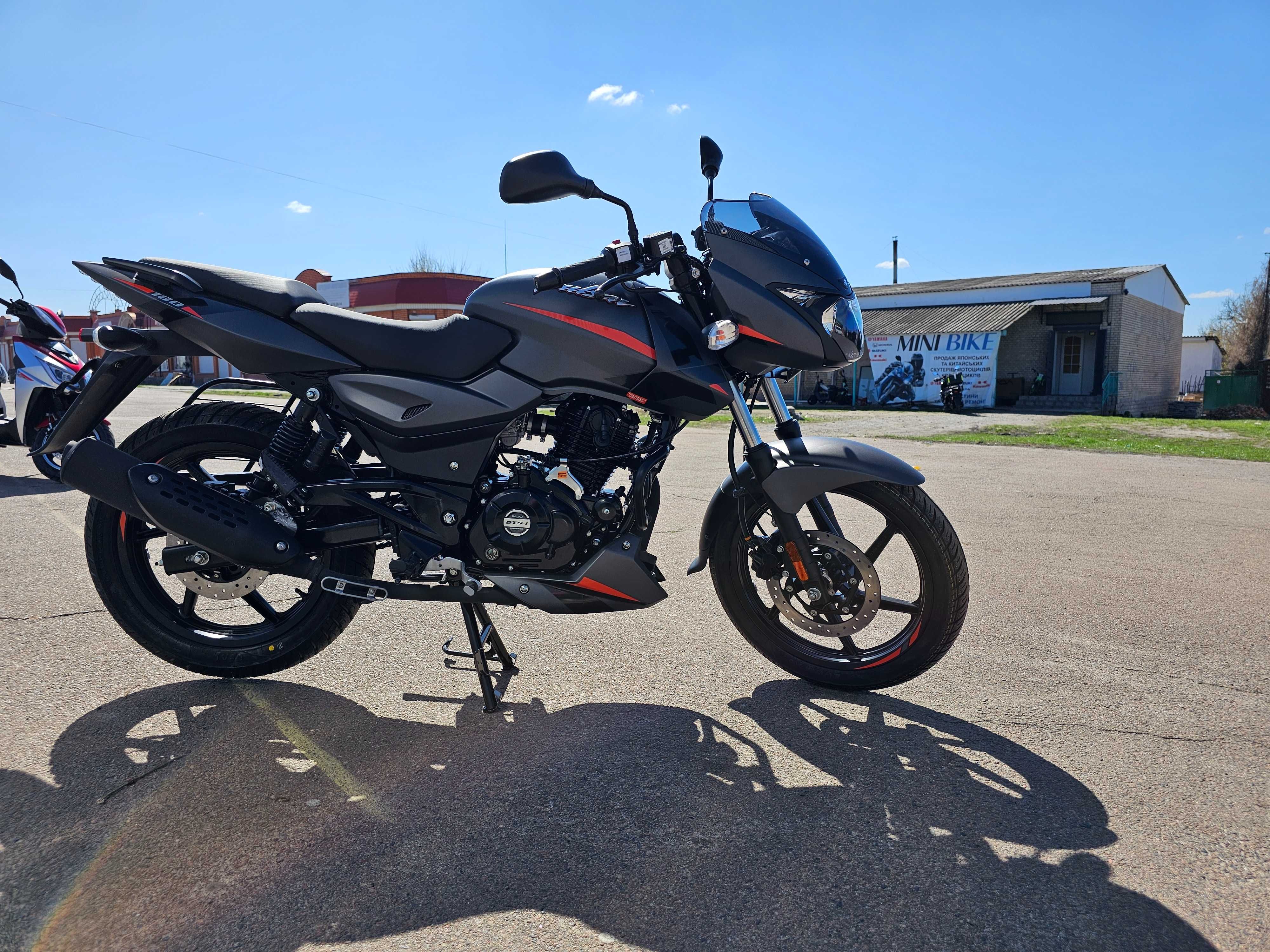 Мотоцикл Bajaj Pulsar 180