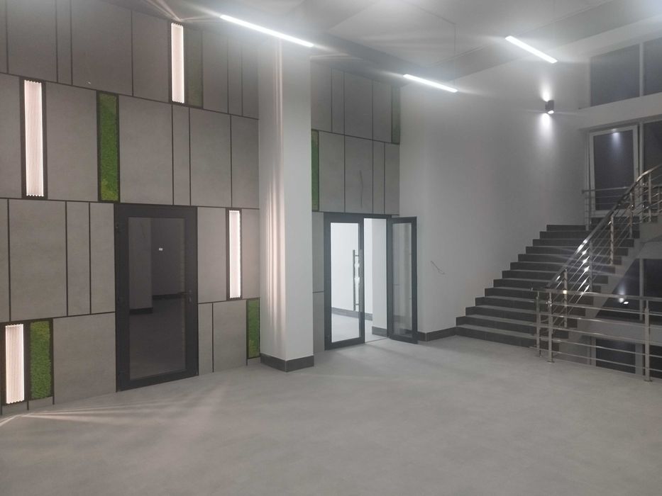 Офіси в офісному центрі ТОЛОКА. 59м2