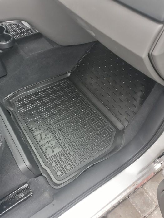 Коврики Opel Meriva A / Renault Scenic (2-3) / Toyota Camry (40-50-70)