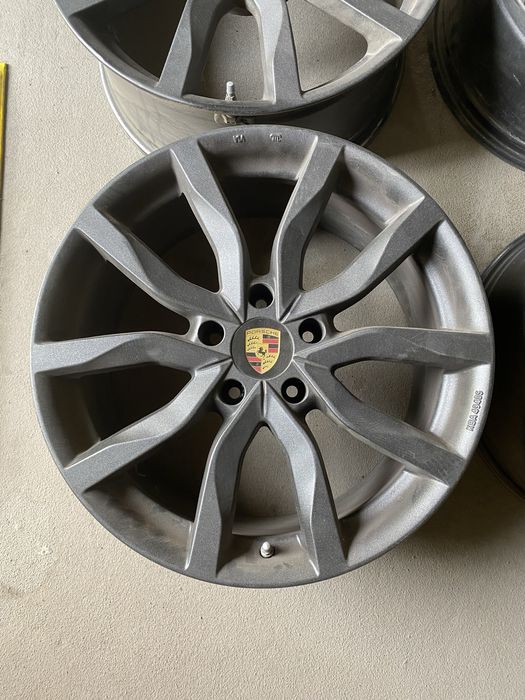 Диски MAK KBA 49405 20" для Porsche Cayenne 958.