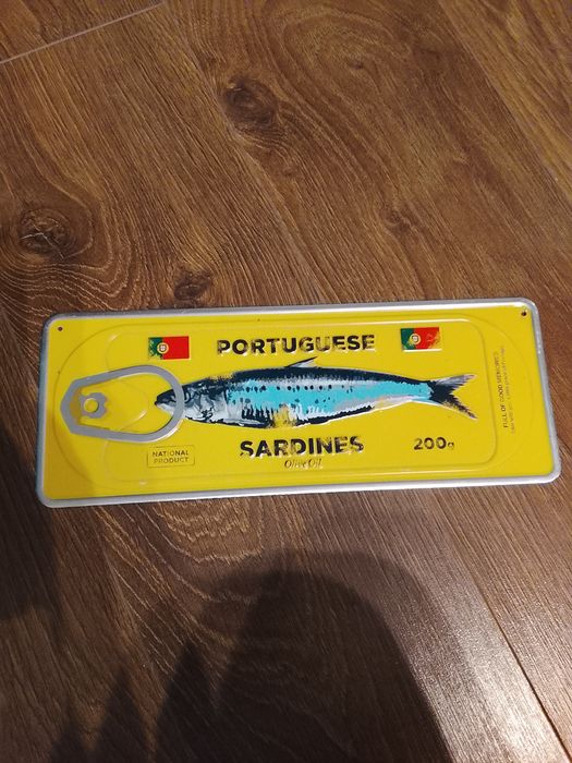 Металеві таблички, постери