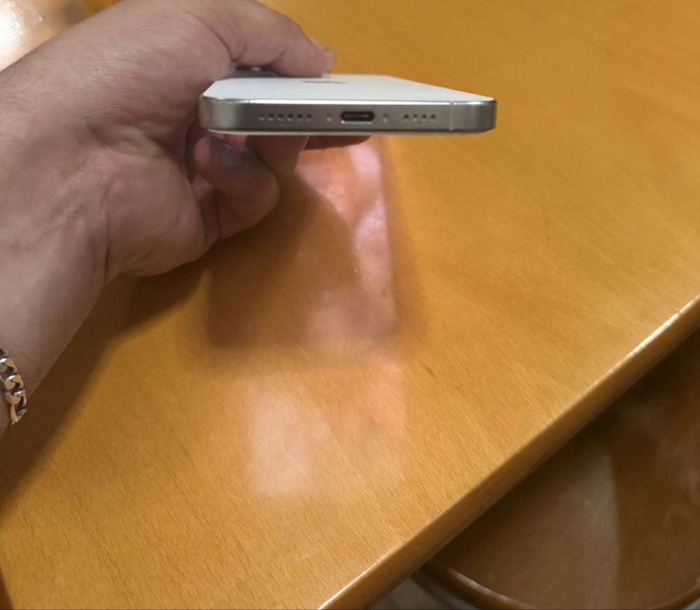 Iphone 16 pro max com garantia e seguro