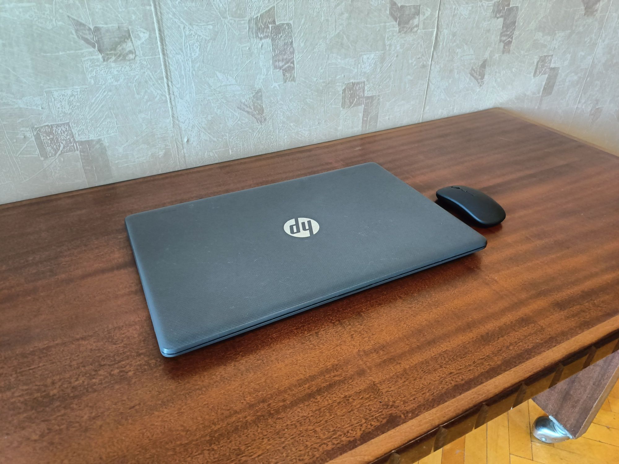 Ноутбук 17,3 HP Pavilion Core i5 8 потоков ssd 256
