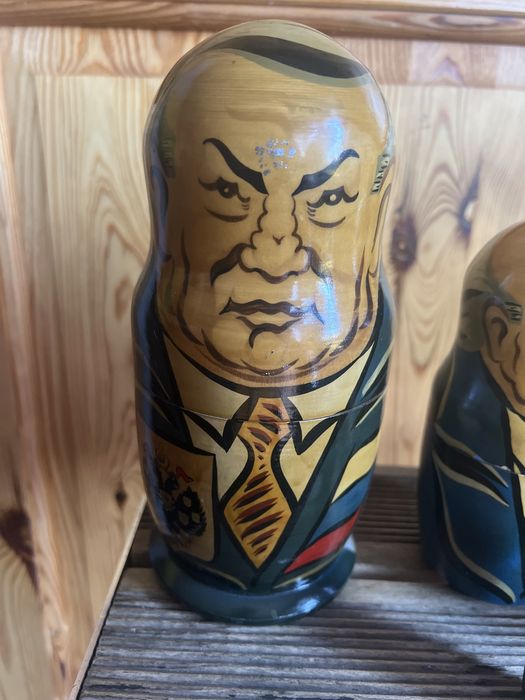 Sprzedam rzadkie 6szt matrioszki z przywódcami ZSRR/Rosji lata 80 te.