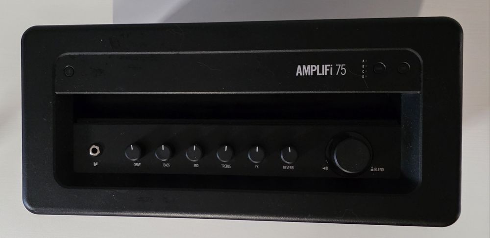 Line 6 amplifikacji 75