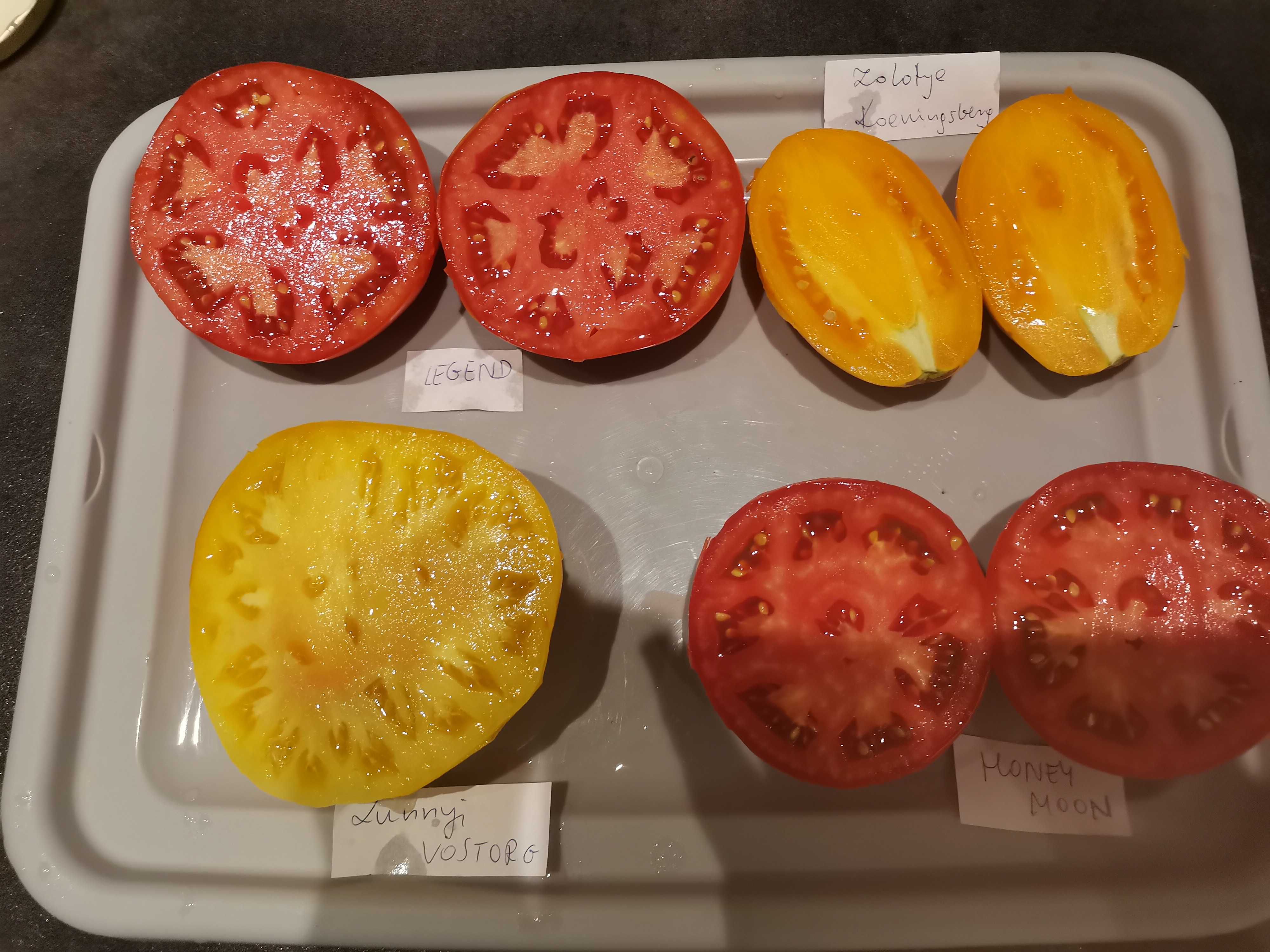 Nasiona kolekcjonerskie pomidorów,  papryk i innych warzyw.