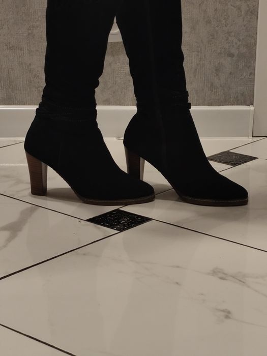 Взуття зимове жіноче з натуральною цегейкою на підборах