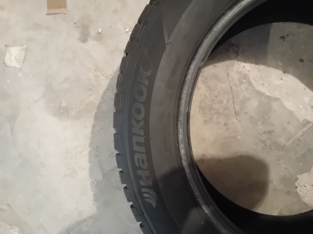 Opony zimowe Hancook RS 205/60 R16/96T