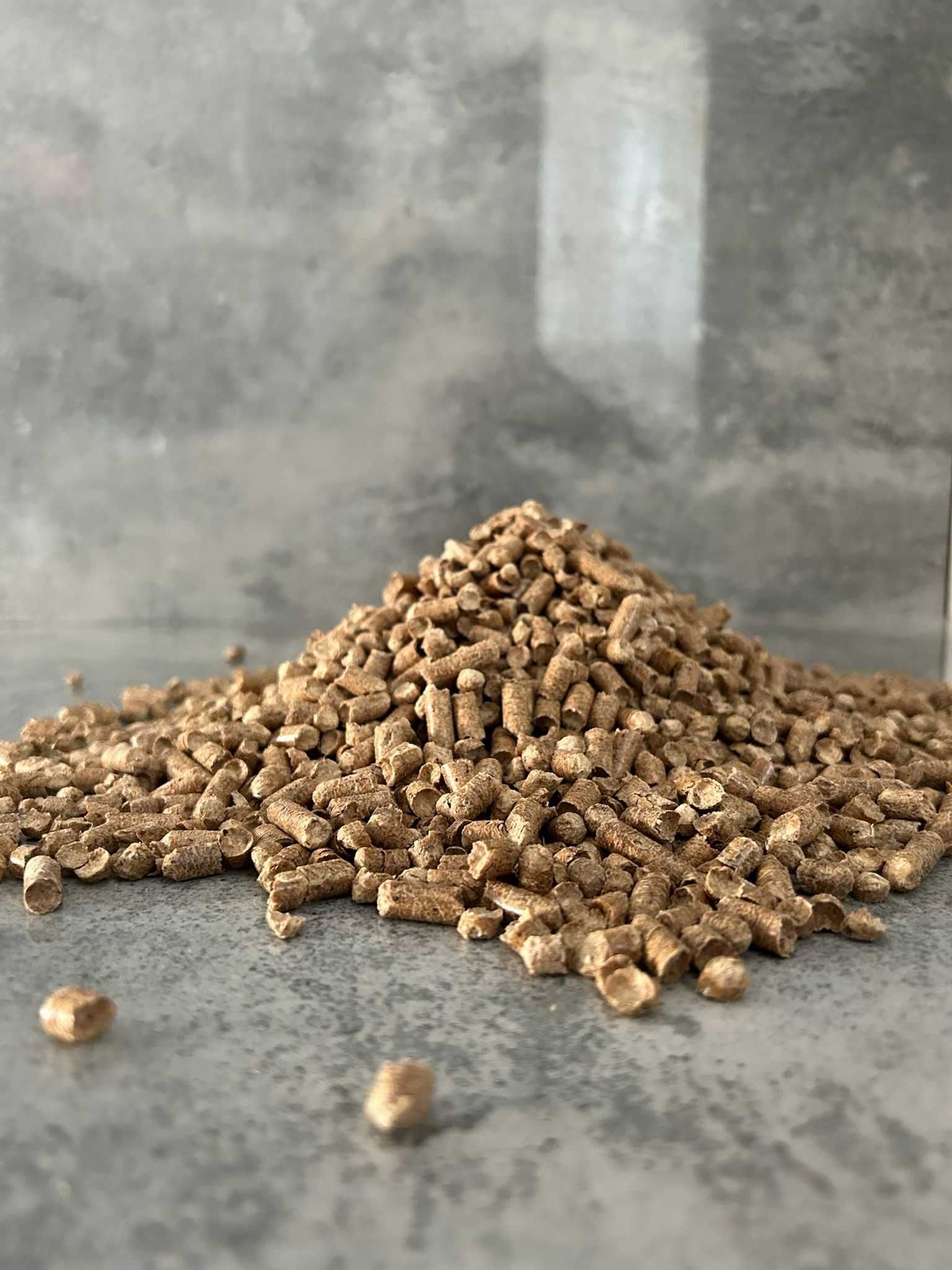 Pellet Premium iglasty-sosnowy 6mm DINPLUS A1 Promocja TANIO