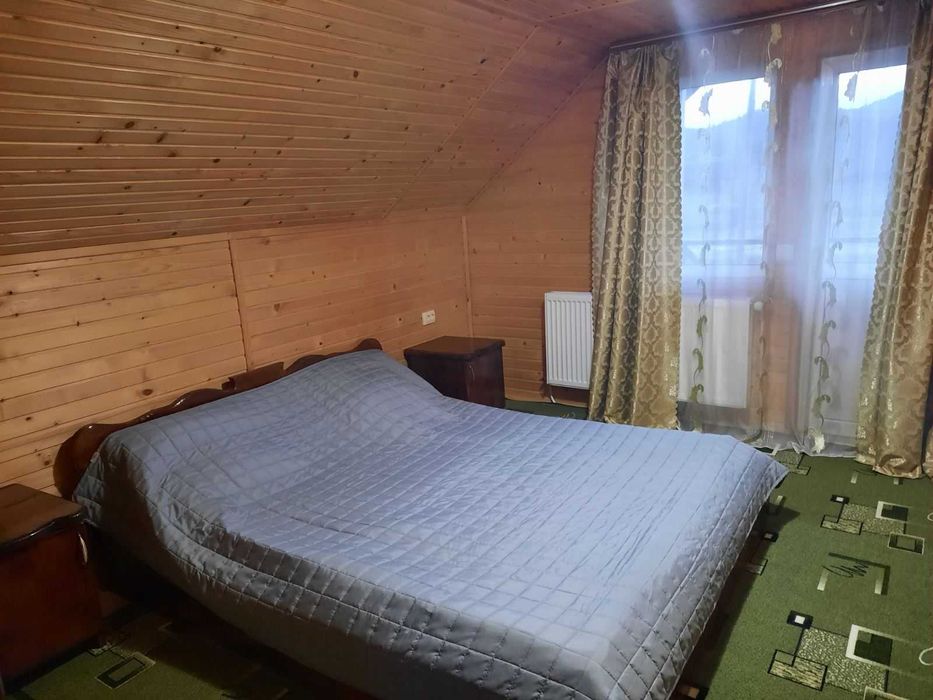 Відпочинок у Микуличині