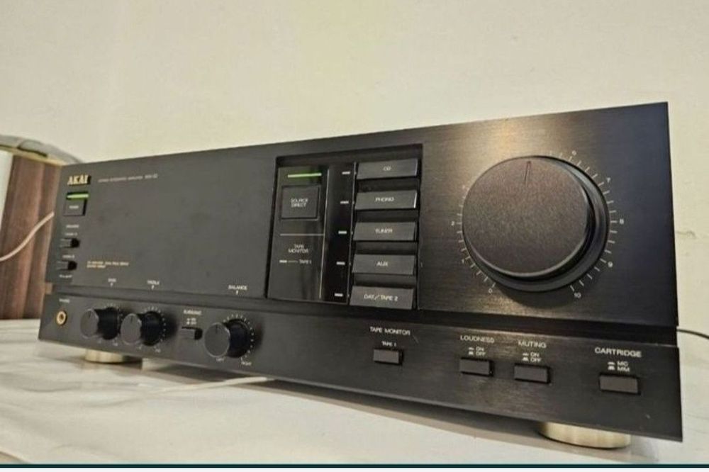 Wzmacniacz Akai AM-32, 2*80 w. Made in Japan .