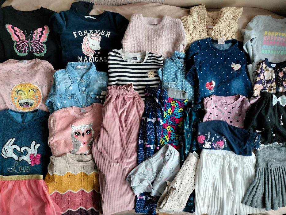 Duża paczka 39 szt. r. 122/128 ubranka