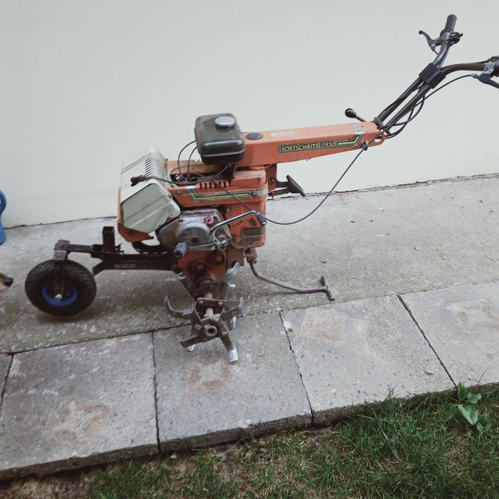 Glebogryzarka fortschritt z silnikiem Simsona