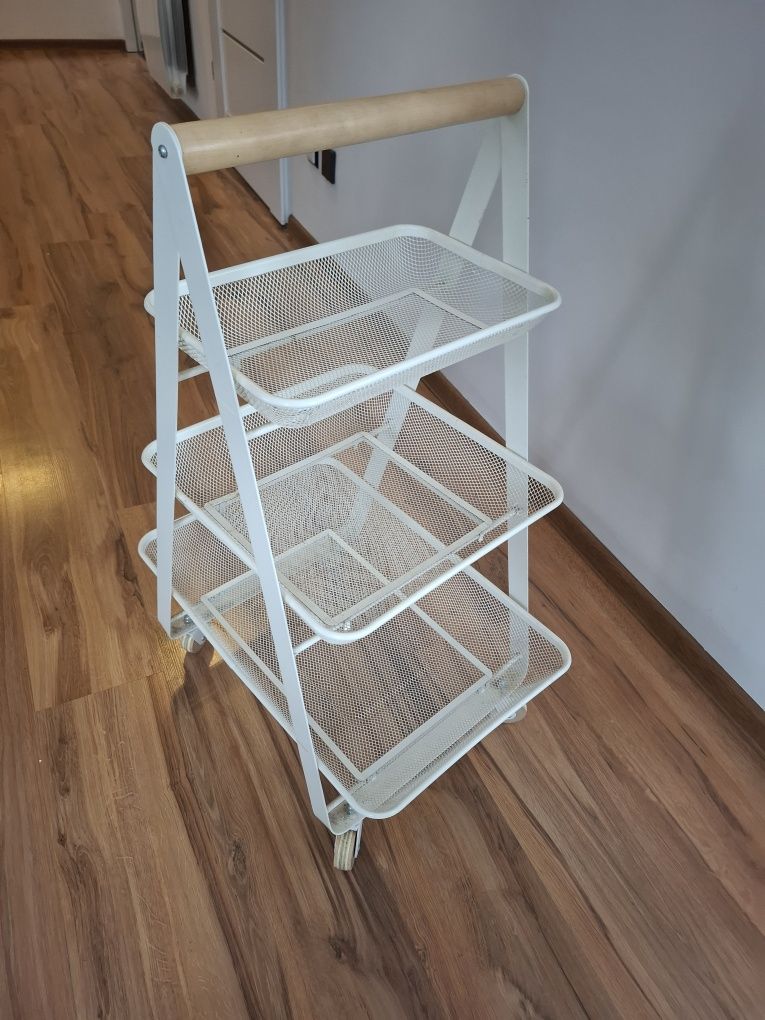 Ikea barek na kółkach