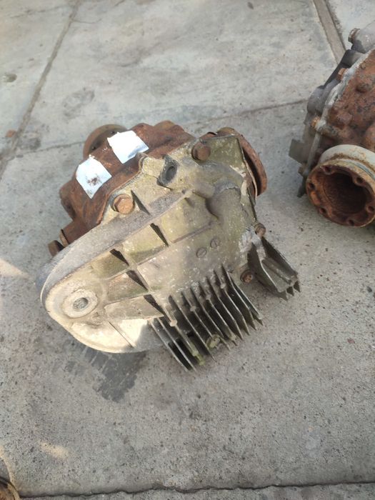 Продаю задній міст BMW E60