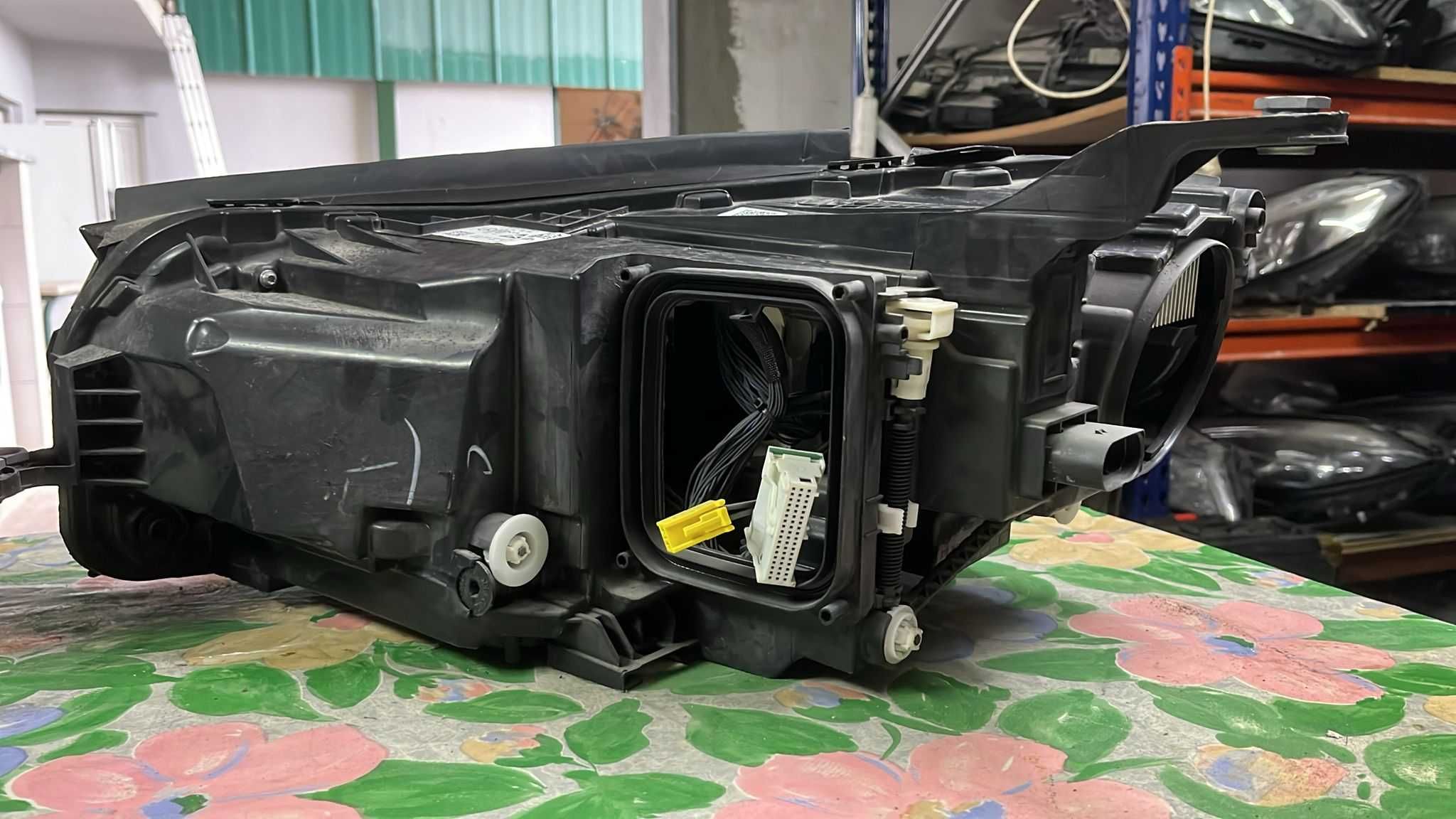 Par de Faróis Mercedes GLE W167 Multibeam LED