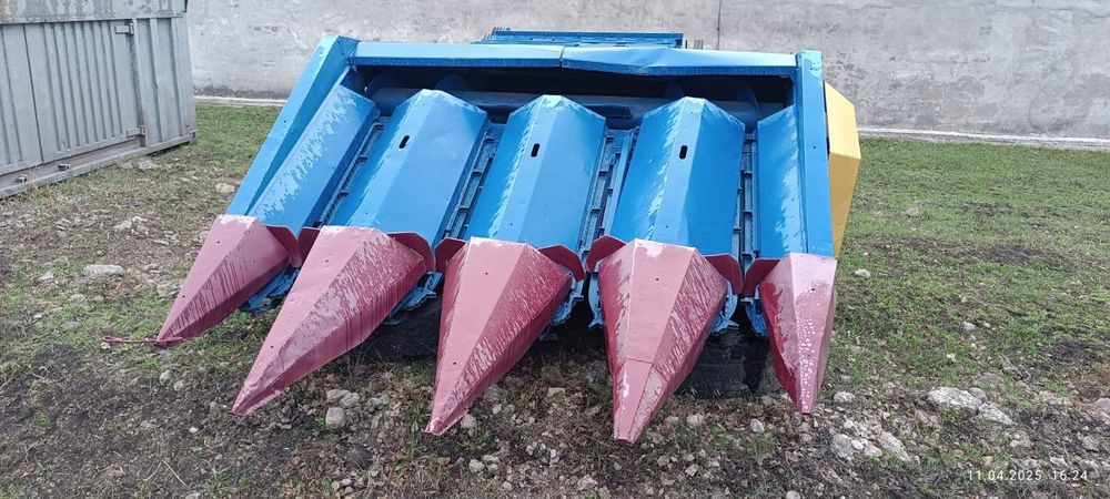 Продаємо жниварку КМС-4 до комбайна СК-5"Нива"
Жниварка в гарному стан