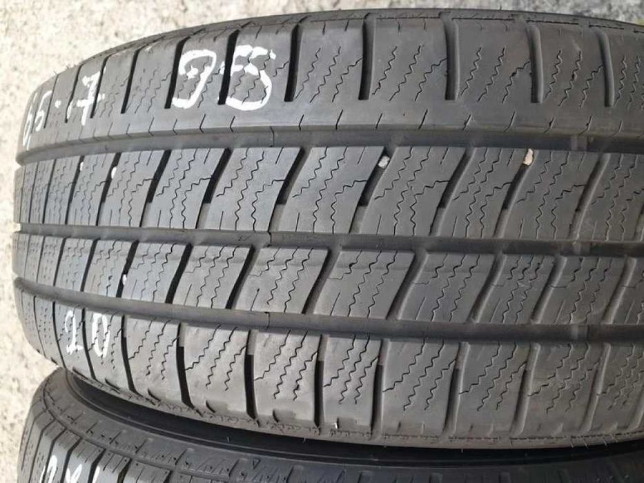 215/60 R17c 109/107T Goodyear CargoVector2 зима 2штуки 2020рік шини бу
