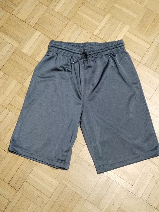 Spodenki sportowe szare