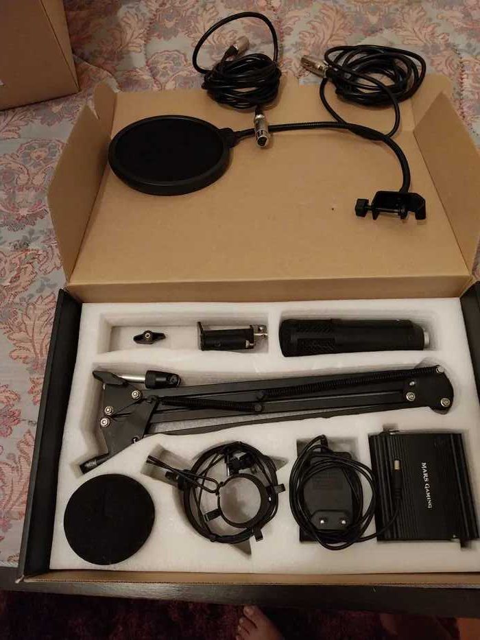 Microfone Mars Gaming 7 In 1 Professional Kit - Mmickit