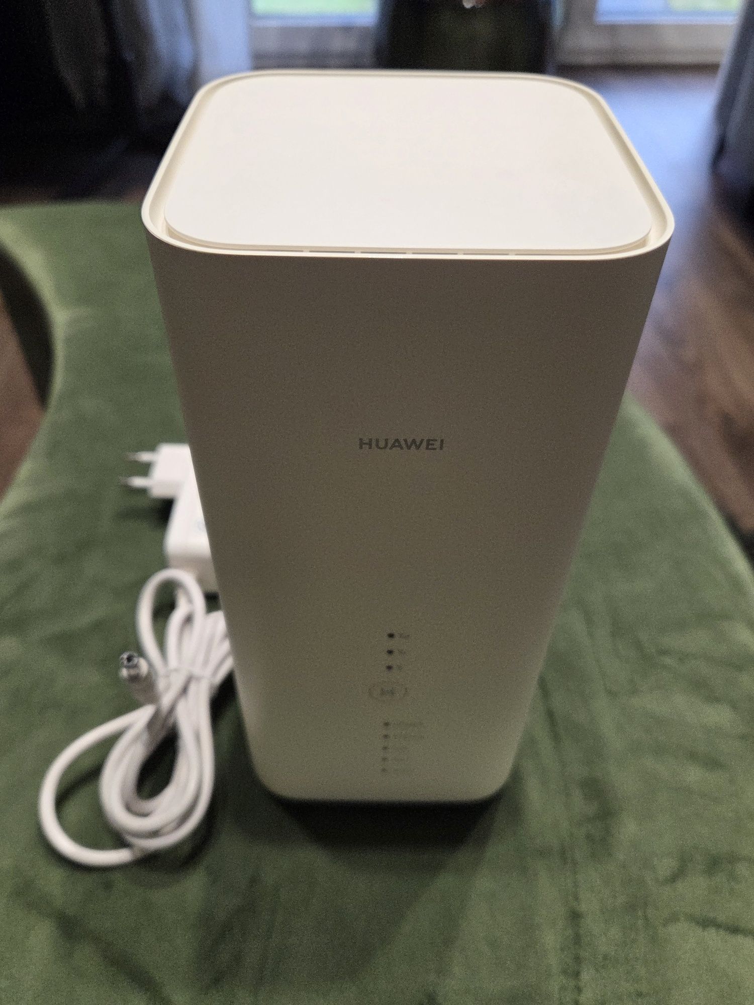 Router WI - FI Huawei B818-263 LTE 2.4/5 GHz