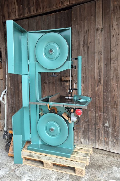 Piła taśmowa  banzega do drewna