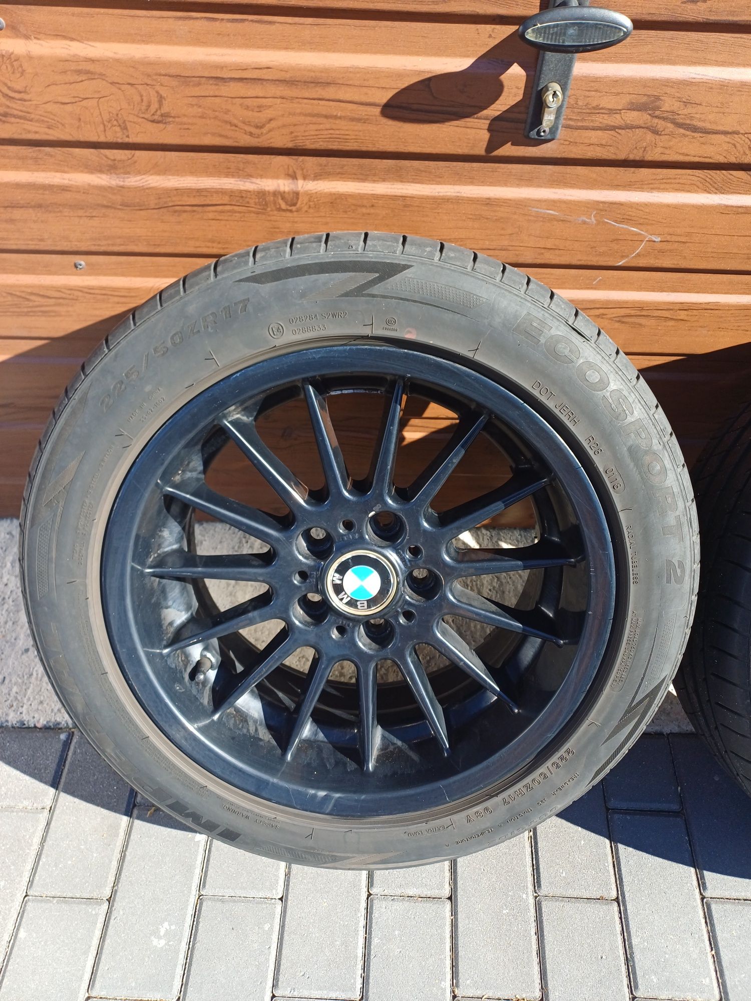 74.1mm ET20 8j R17 Styling 32 Rant BMW Czarne 5×120 E39 E60 E90 E87 36