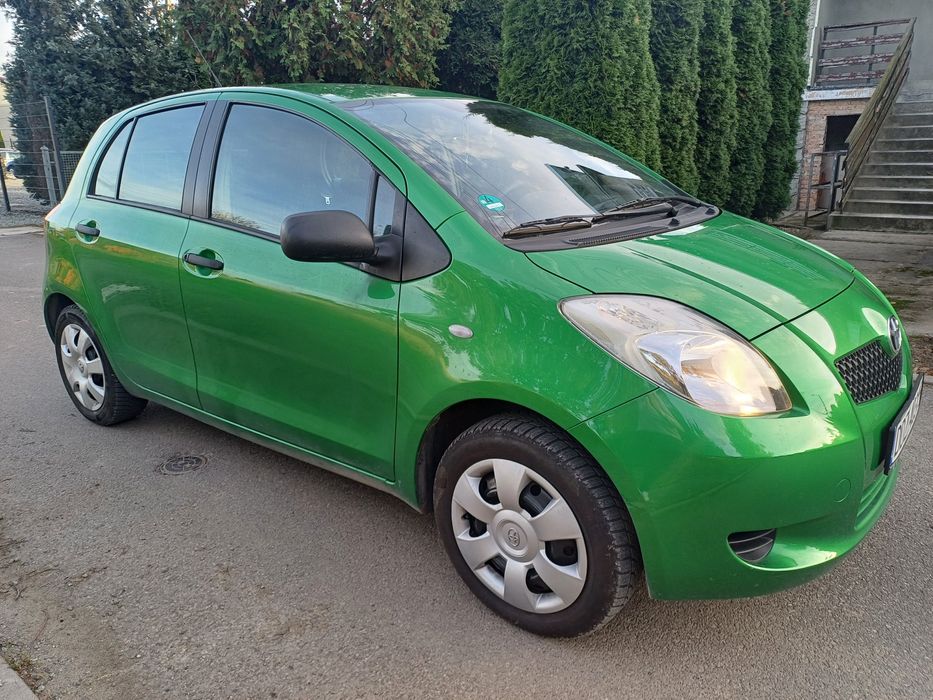 Śliczna toyota Yaris 2007r Klima 5drzwi  stan bdb 154 tyś prz