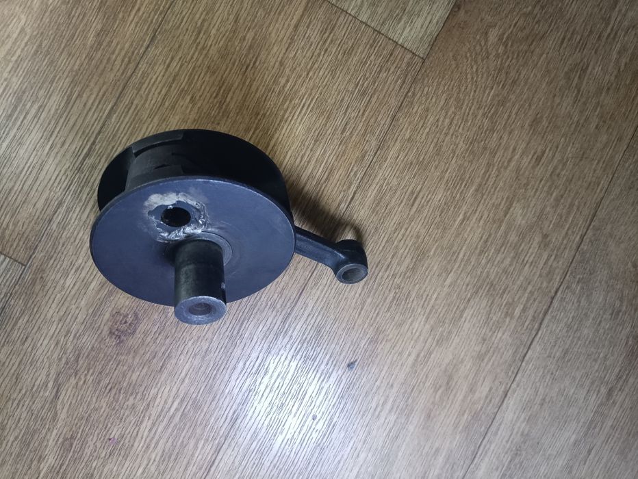 Запчастини на иж юпитер 4