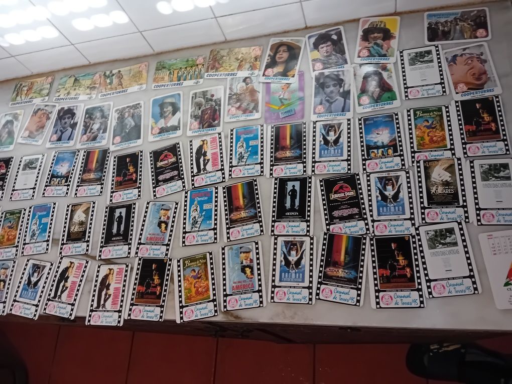 Conjunto de 65 Calendários de Bolso Antigos  Carnaval Torres Vedras