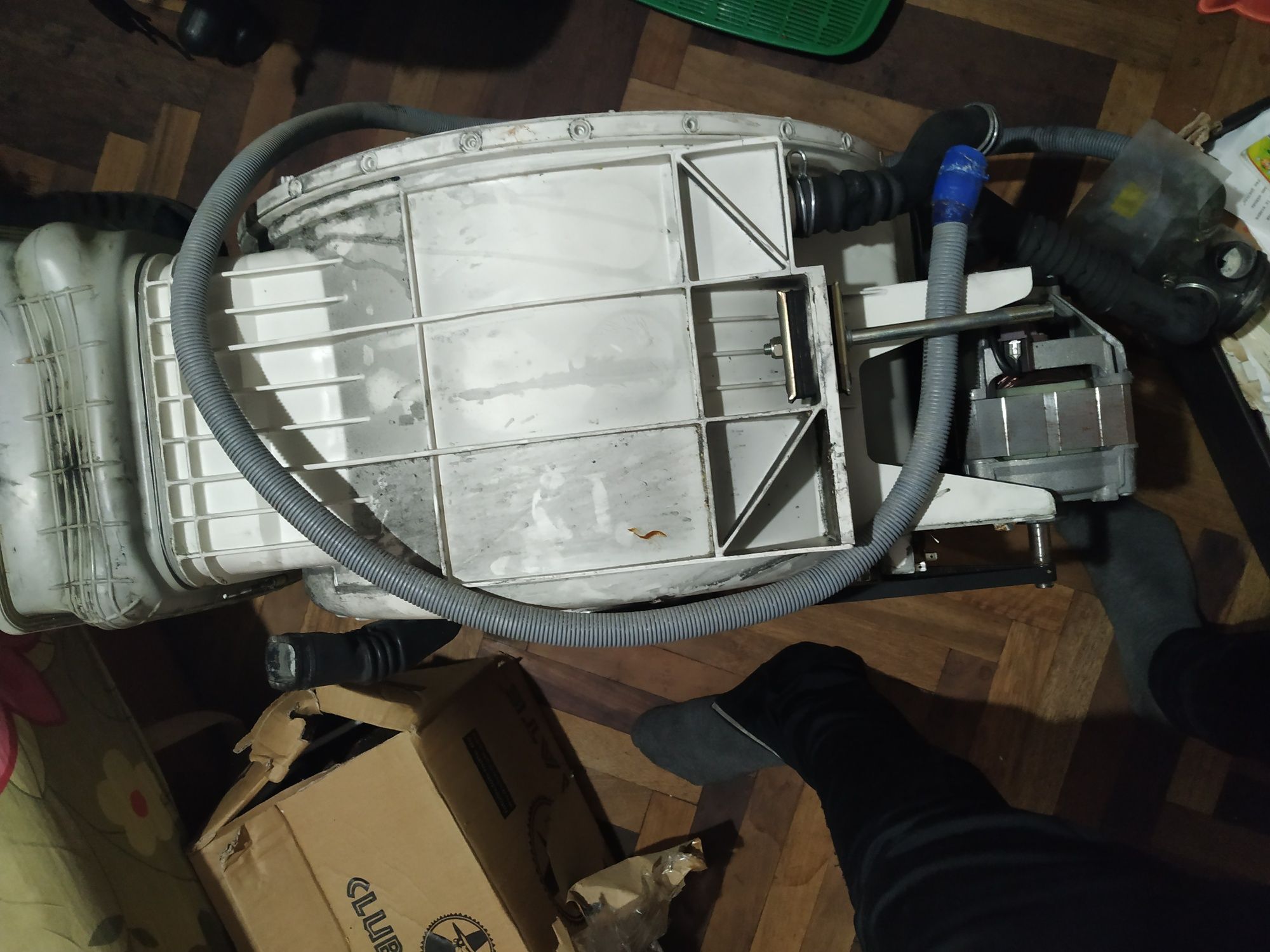 Запчасти стиральной машины Ariston Whirlpool