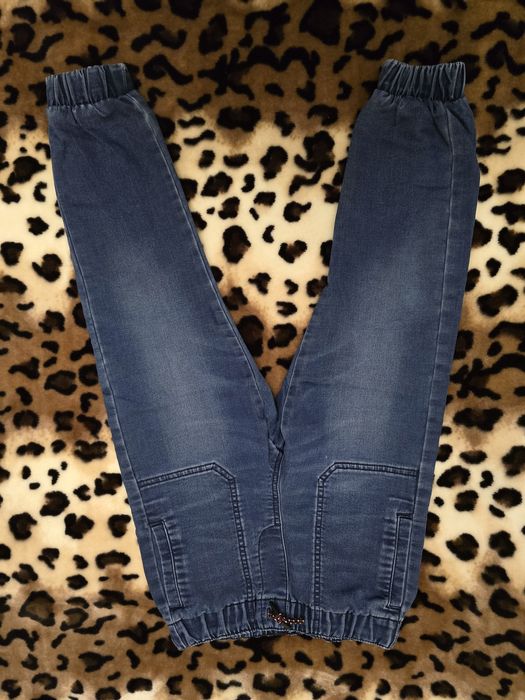 Продам джинси ZARAна хлопчика,  р  128