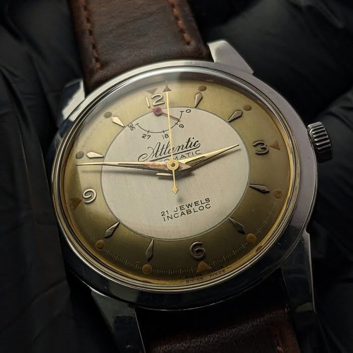 Zegarek Atlantic Automatic z rezerwą chodu.