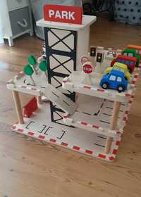 Garaż drewniany dla chłopca+ samochody, znaki drogowe, drzewa, zabawka