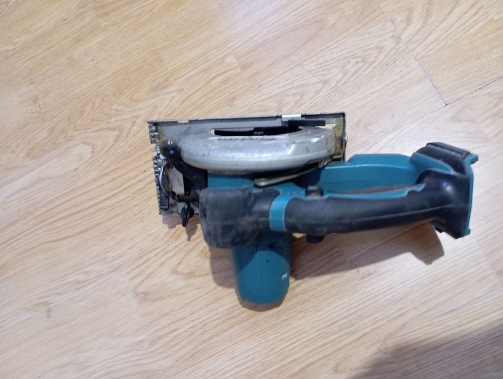 Makita dss501 18 v