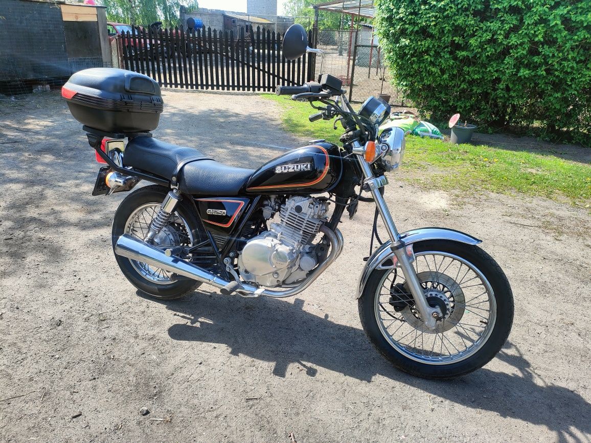 Suzuki GN ładny stan